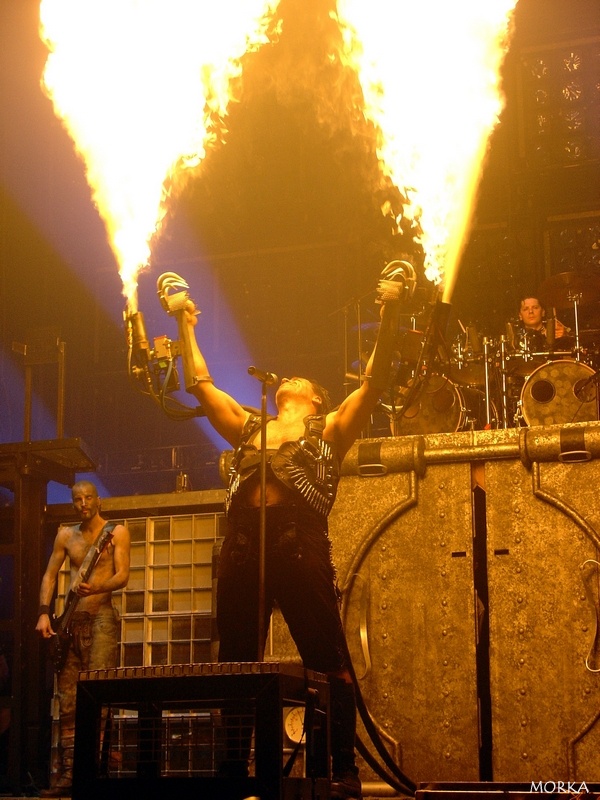 Rammstein - 2005-02-11 (Bercy, Paris)