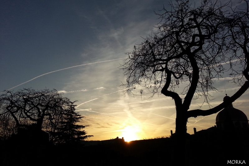 Sunrise in Paris