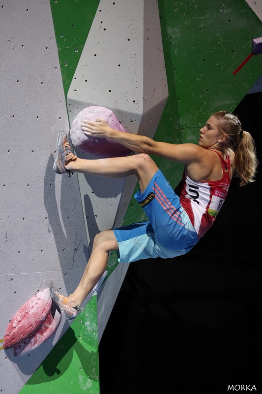 Bouldering female semi-final - World climbing championship 2012