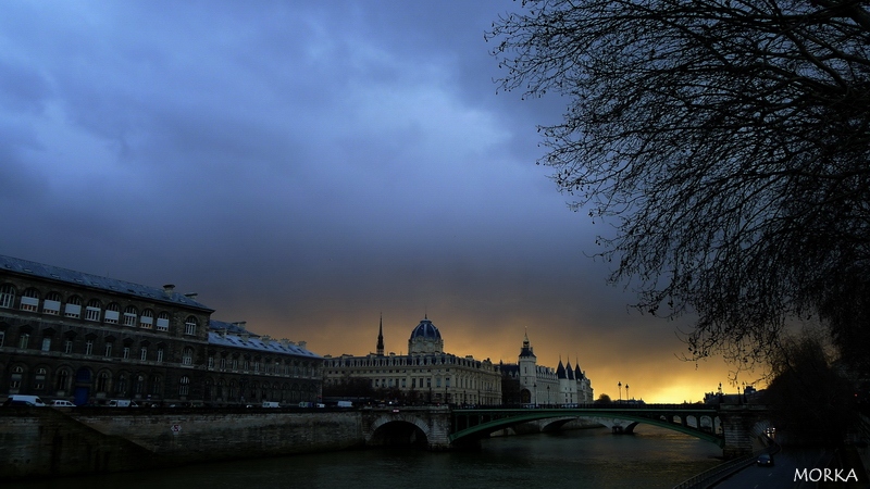 Beautiful sky in Paris