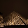 Paris, Le Louvre by night